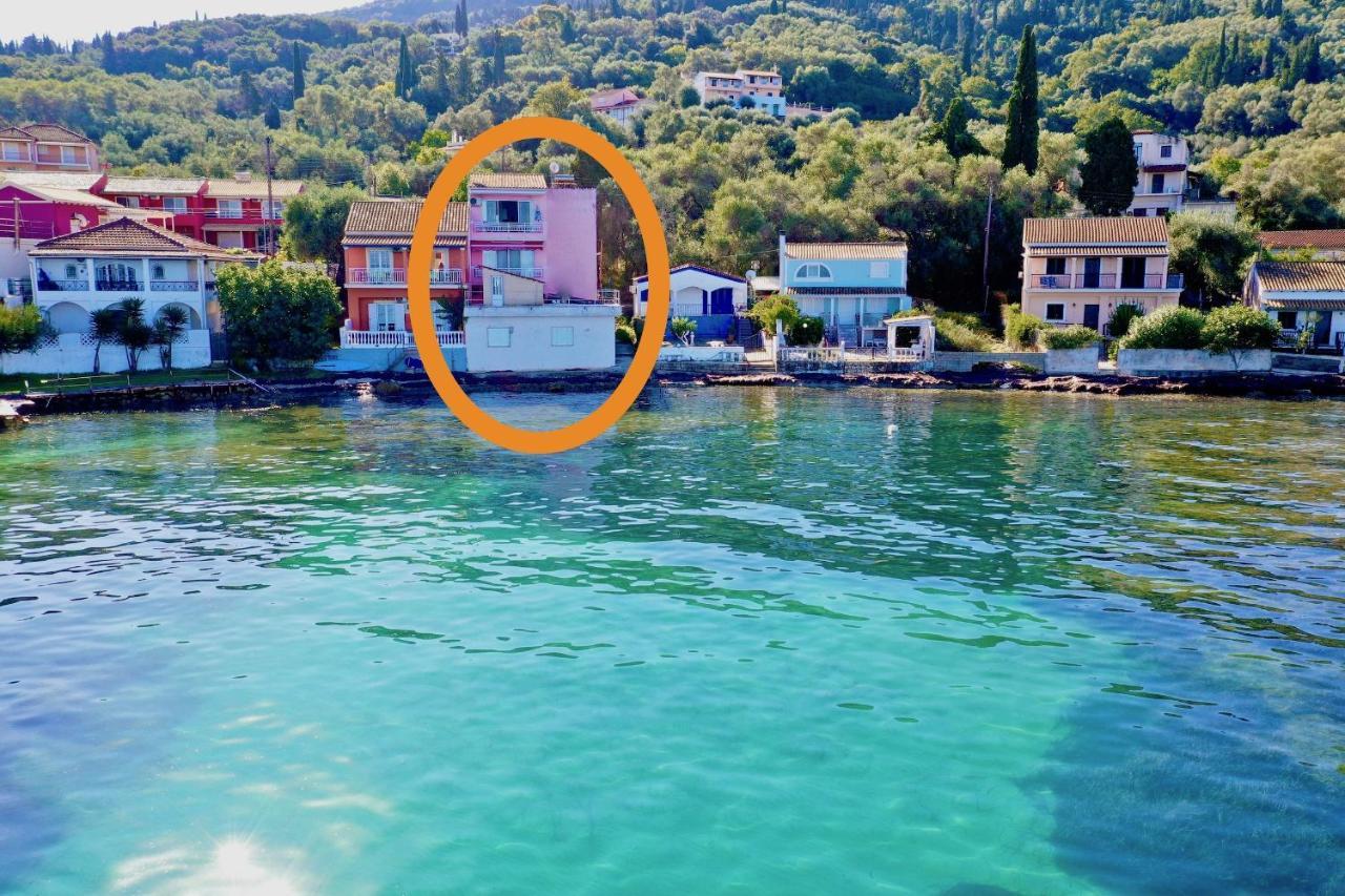Seafront Villa Ourania Mesongi Exterior photo